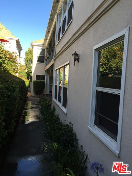 312 S Reeves Dr in Beverly Hills, CA - Building Photo - Building Photo