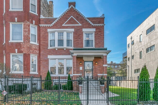 property at 6612 S University Ave