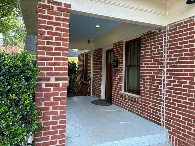 property at 1088 Sanders Ave SE