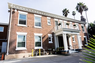 354 Normandie Ave, Unit 110