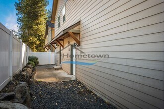3166 N Honeysuckle Dr in Coeur d'Alene, ID - Building Photo - Building Photo