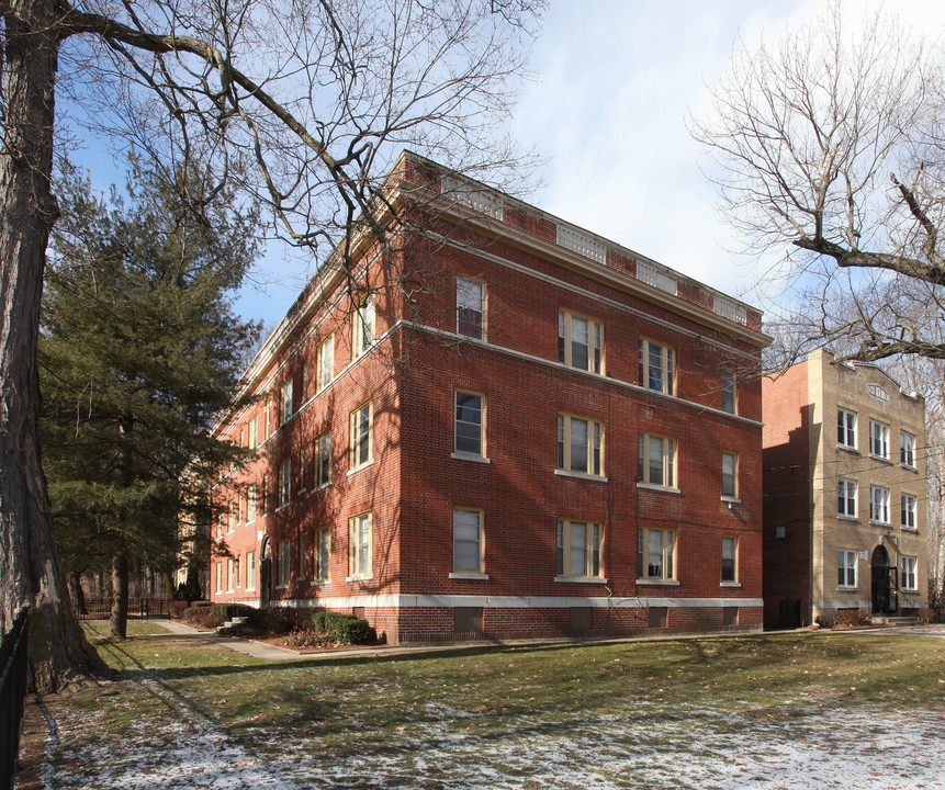 Mansfield Apartments in Hartford, CT - Building Photo