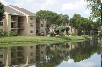 !ARIUM Lakeside in North Lauderdale, FL - Building Photo - Building Photo
