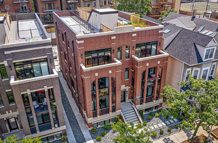 3343 N Kenmore Ave, Unit 1N in Chicago, IL - Building Photo