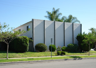 764 Fondren St in Orange, CA - Building Photo - Building Photo