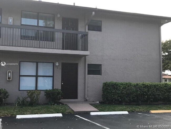 10054 Winding Lake Rd-Unit -103 in Sunrise, FL - Building Photo - Building Photo