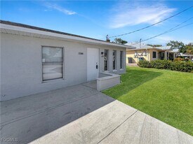 17586 Cypress Point Rd in Ft. Myers, FL - Building Photo