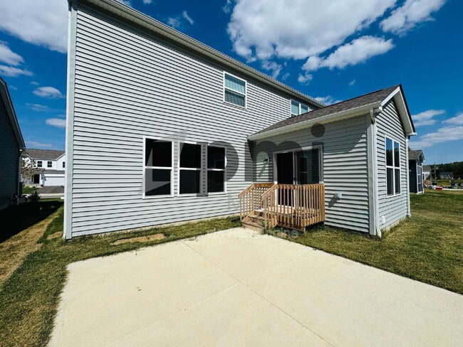 5749 Shadowfair Ln in Powell, OH - Building Photo - Building Photo
