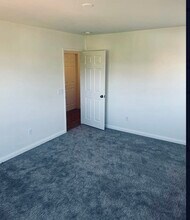 13746 Gateway View Dr in El Cajon, CA - Building Photo - Building Photo