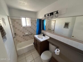 1224 Kentucky St in El Paso, TX - Building Photo - Building Photo