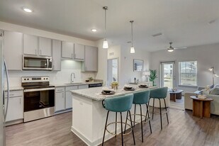 Seaton Preserve in Jacksonville, FL - Building Photo