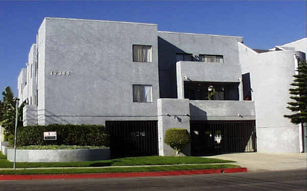 Marshall Terrace in Culver City, CA - Building Photo