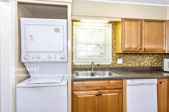 804 Vestavia Villa Ct in Vestavia Hills, AL - Building Photo - Building Photo