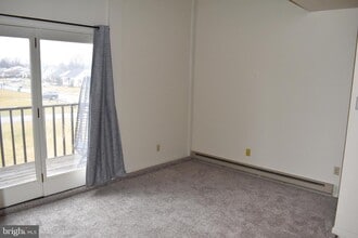 1121 Stanley Ave in Chambersburg, PA - Foto de edificio - Building Photo