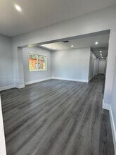 1230 NW 70th St in Miami, FL - Building Photo - Building Photo