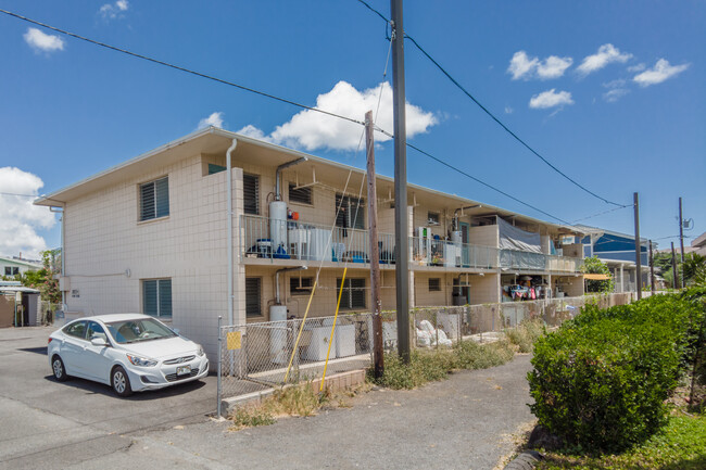 2823 Olokele Ave in Honolulu, HI - Foto de edificio - Building Photo