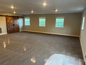 423 Hickory Dr, Unit Guest House in Auburn, PA - Building Photo - Building Photo