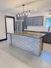 6408 Sarasota St in Pensacola, FL - Building Photo - Building Photo