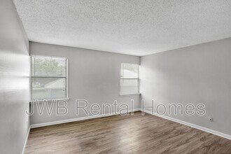 10825 Key Haven Blvd in Jacksonville, FL - Building Photo - Building Photo