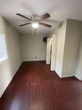 2795 Dennis St in Orange, TX - Building Photo - Building Photo