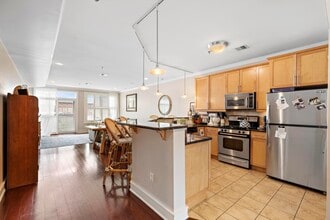615 Adams St in Hoboken, NJ - Building Photo - Building Photo