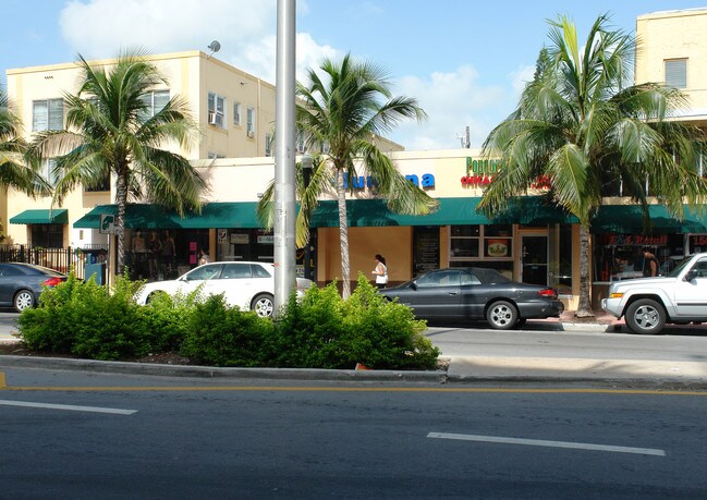 1565 Drexel Ave in Miami Beach, FL - Building Photo - Building Photo