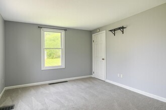 10 Mechanic St in Camillus, NY - Building Photo - Building Photo