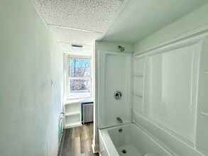 4283 Paul St-Unit -2nd Floor in Philadelphia, PA - Building Photo - Building Photo