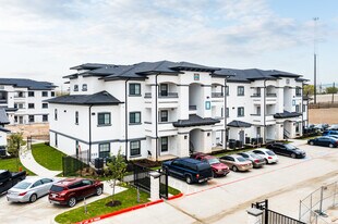 Applewood Ranch Apartments