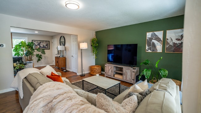 property at 480 Troy St