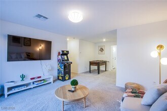 7378 Crown Lndg St in Enterprise, NV - Building Photo - Building Photo