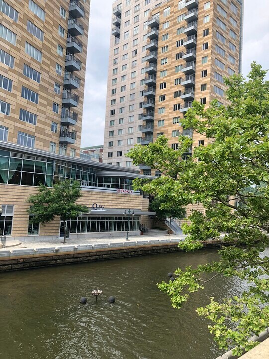 100 Exchange St, Unit Waterplace Building in Providence, RI - Foto de edificio