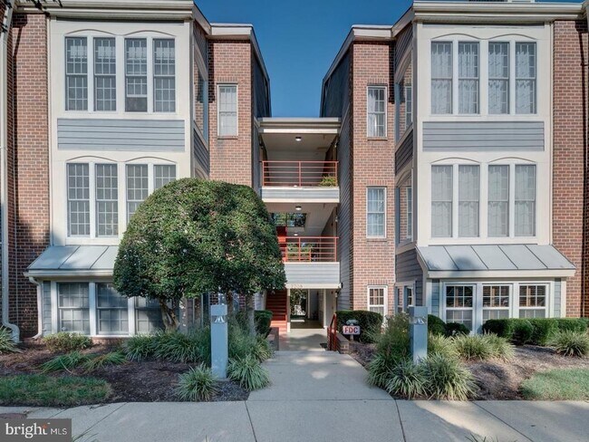 2708 Summerview Way in Annapolis, MD - Building Photo - Building Photo