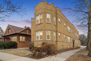 6938 N Campbell Ave in Chicago, IL - Building Photo