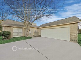 13406 Meisterwood Dr in Houston, TX - Building Photo