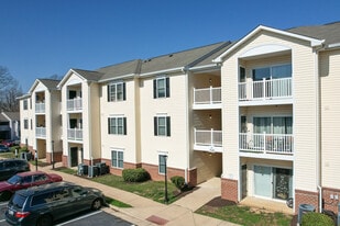 Summit Kings Mill in Fredericksburg, VA - Building Photo