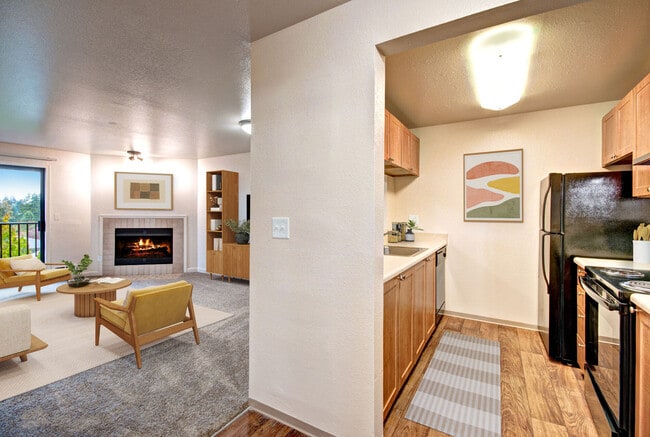 Linden Highlands in Shoreline, WA - Building Photo - Building Photo