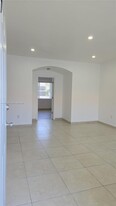 9473 Abbott Ave in Surfside, FL - Building Photo