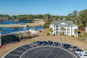 Buck Creek Condominiums in Longs, SC - Foto de edificio - Building Photo