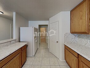5820 Bridal Trl in Fort Worth, TX - Building Photo - Building Photo
