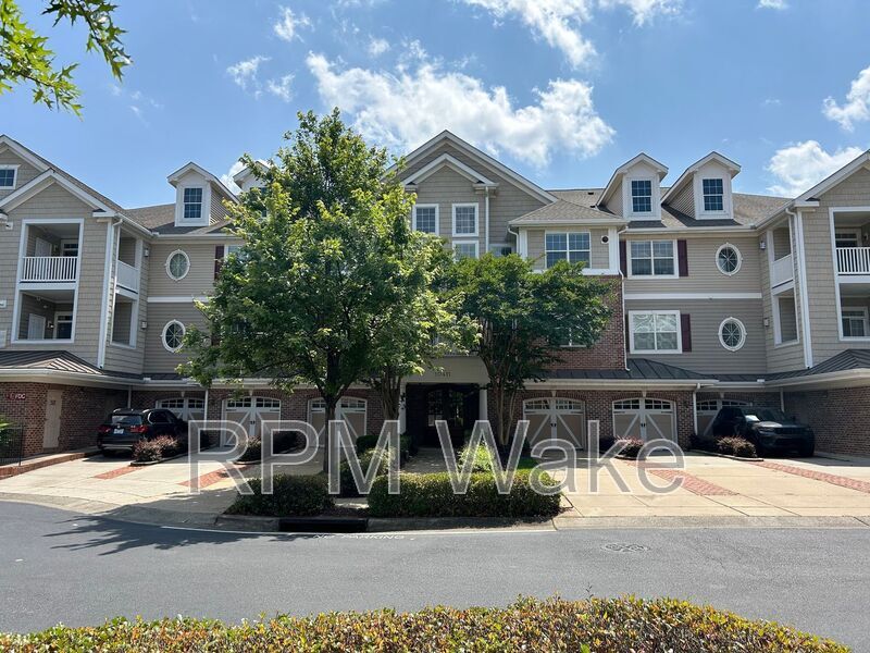 10411 Rosegate Ct in Raleigh, NC - Foto de edificio