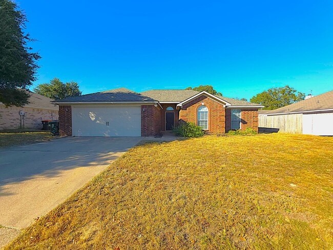 3323 Mugsy Dr in Tyler, TX - Building Photo - Building Photo