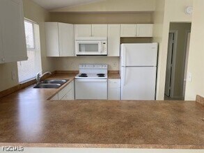 518 NW 19th Pl in Cape Coral, FL - Building Photo - Building Photo