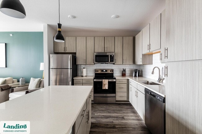 1431 Dixie Hwy, Unit 1-1328 in Covington, KY - Building Photo - Building Photo