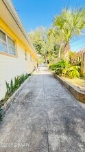 212 Glenview Blvd in Daytona Beach, FL - Building Photo - Building Photo