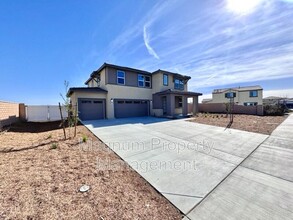 30818 Vly Hts Dr in Menifee, CA - Building Photo - Building Photo