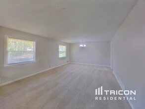 2574 Northbrook Rd in Snellville, GA - Building Photo - Building Photo