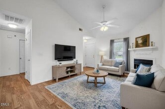 1525 Surrey Ct in Rocky Mount, NC - Building Photo - Building Photo