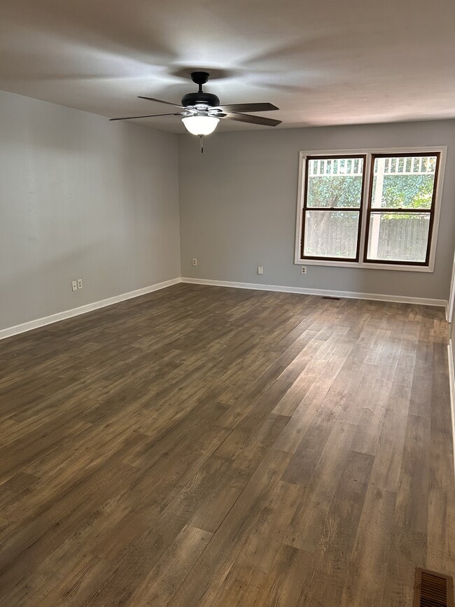 4618 Iron Cir in Owensboro, KY - Building Photo - Building Photo