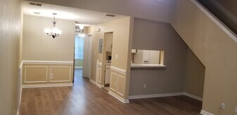 2396 Tina Dr in Tallahassee, FL - Building Photo